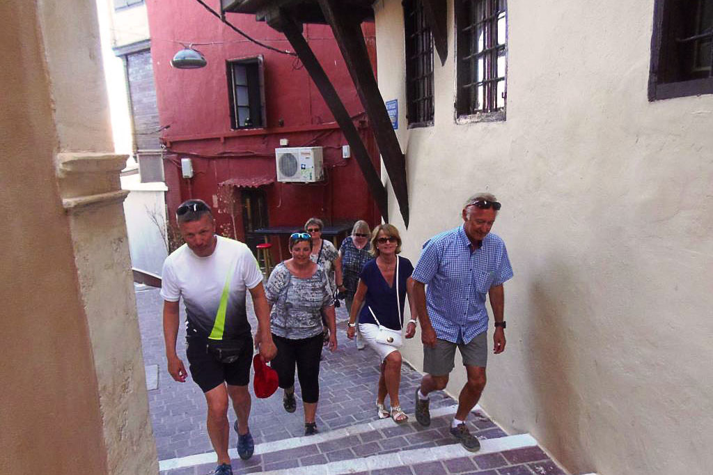 Walking tour of Chania old town